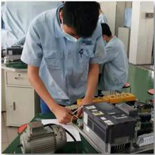 電子信息技術(shù)開發(fā)新星璀璨——機(jī)電一體化專業(yè)第二階段技能之星評比揭曉